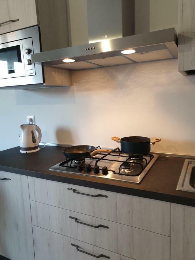 Sun Lake Apartments Десенцано дел Гарда Екстериор снимка