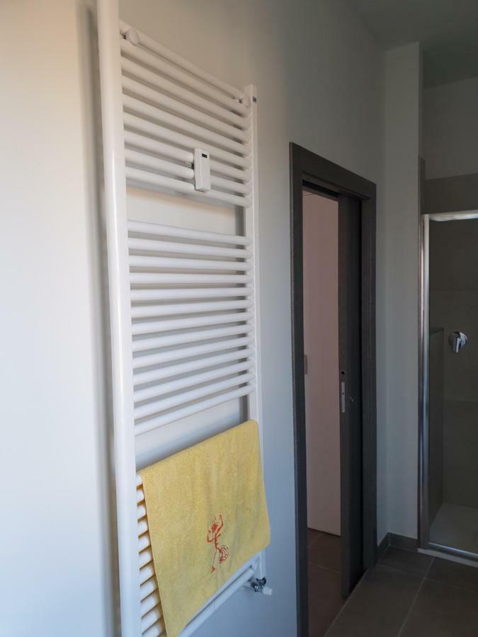 Sun Lake Apartments Десенцано дел Гарда Екстериор снимка